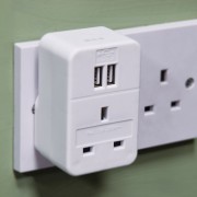 Mains Adaptor 2 x USB (2.1A)