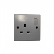 13A Single Switched Socket